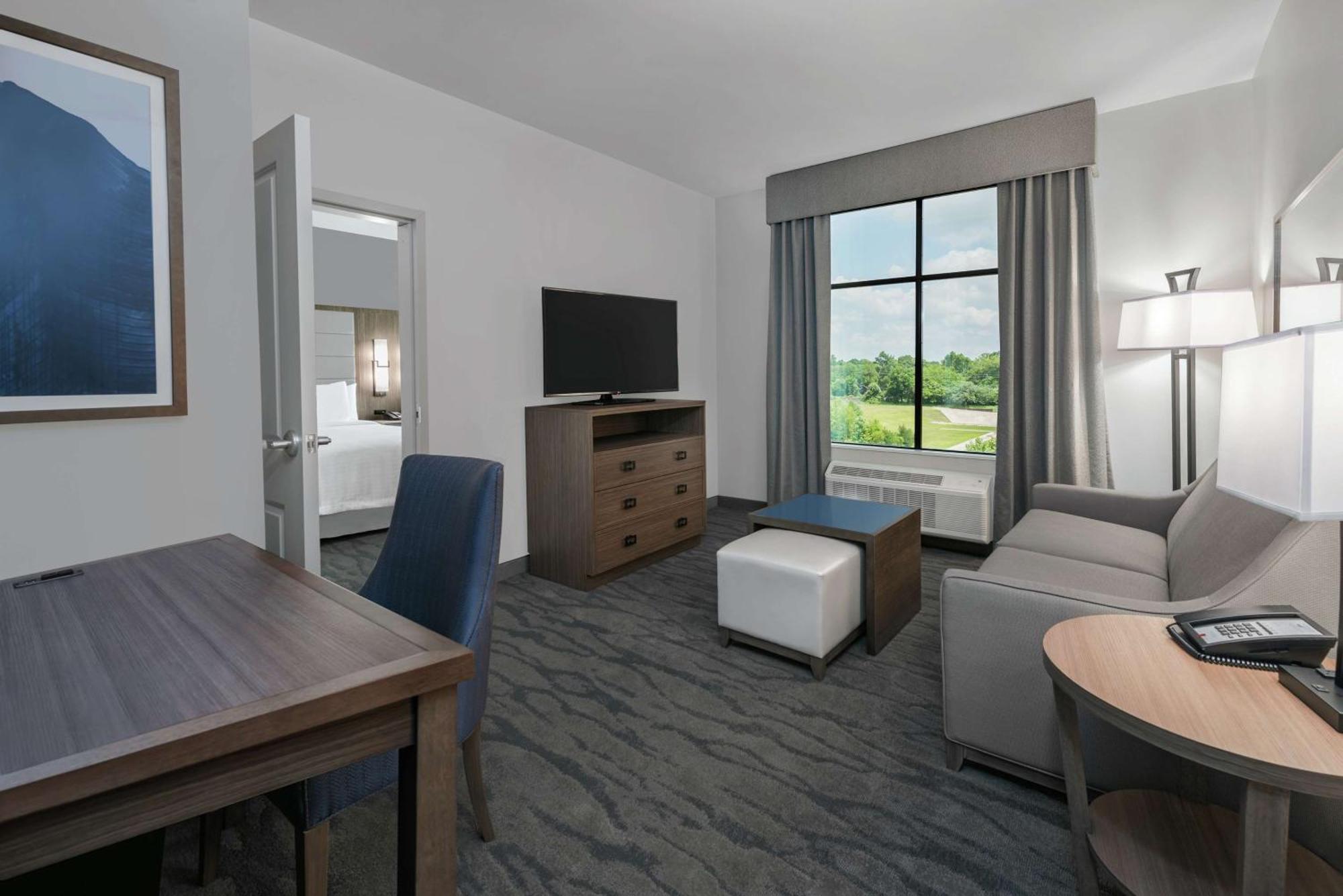 Homewood By Hilton Memorial Otel